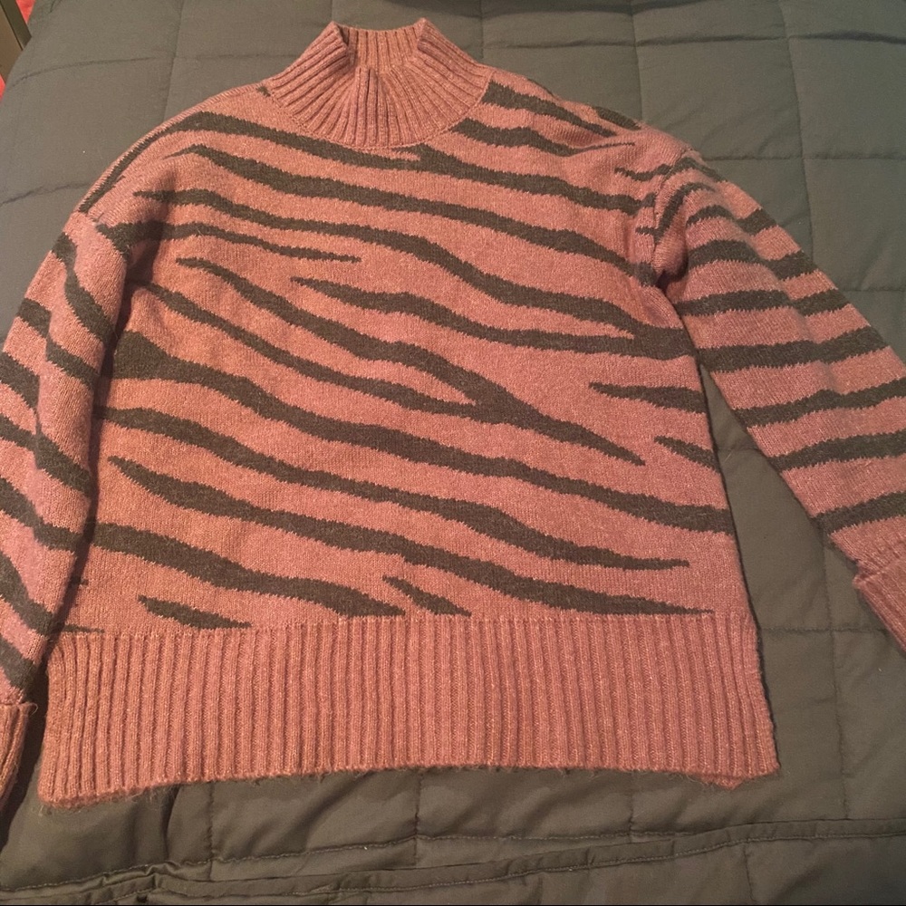 Zebra Mock Neck